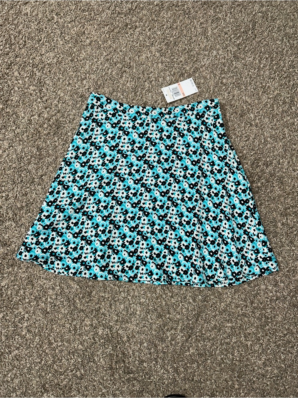 NWT! Michael Kors Flowy Floral Skirt size 2